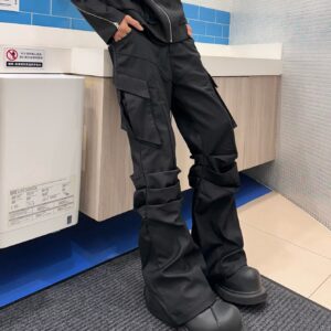 5af5d42a-f008-4375-9ffc-88ba1febcee7.jpg Large Pocket Pleated Black Cargo Pants Men